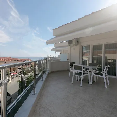 Nautica Apartment *